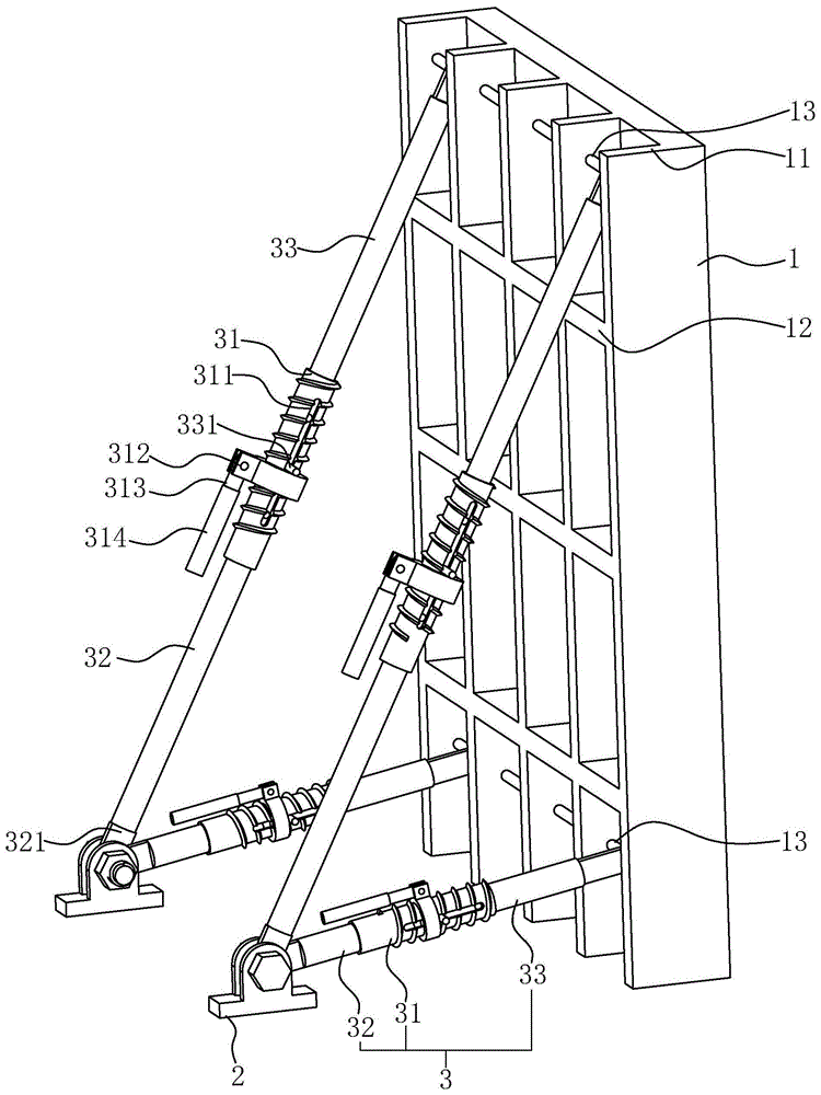 一种带有支撑装置的电梯井模板的制作方法