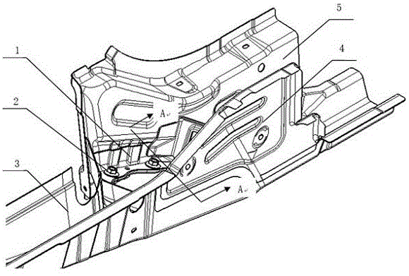 一种汽车拖曳臂车身加强板结构的制作方法
