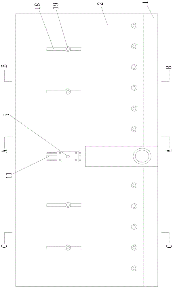 一种带有压板机构的裁板机的制作方法