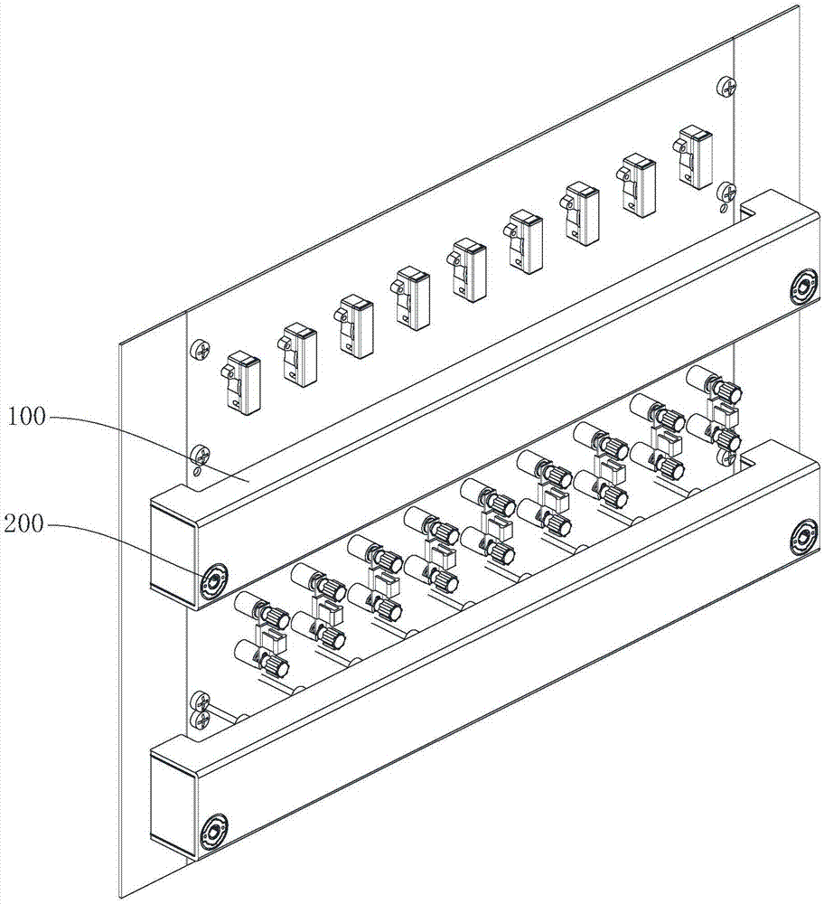 压板闭锁装置的制作方法