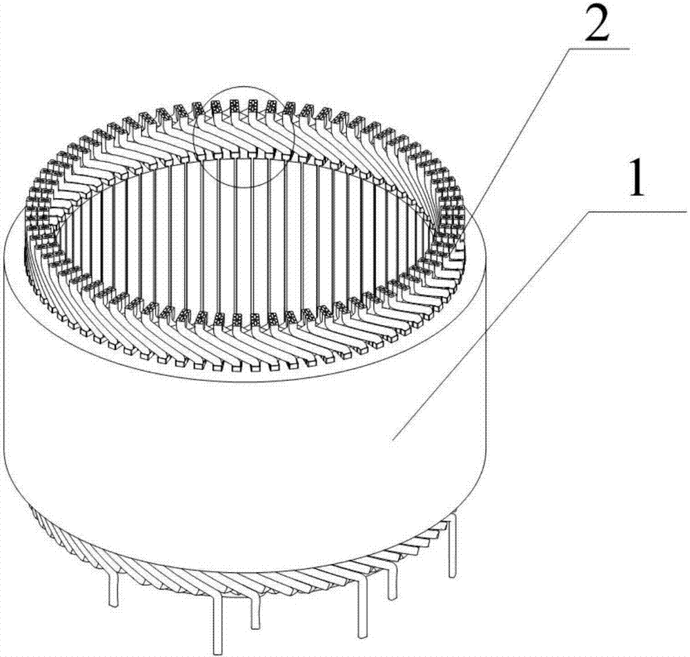 所述定子绕组一端由外至内第一层扁线导体与第二层扁线导体连接