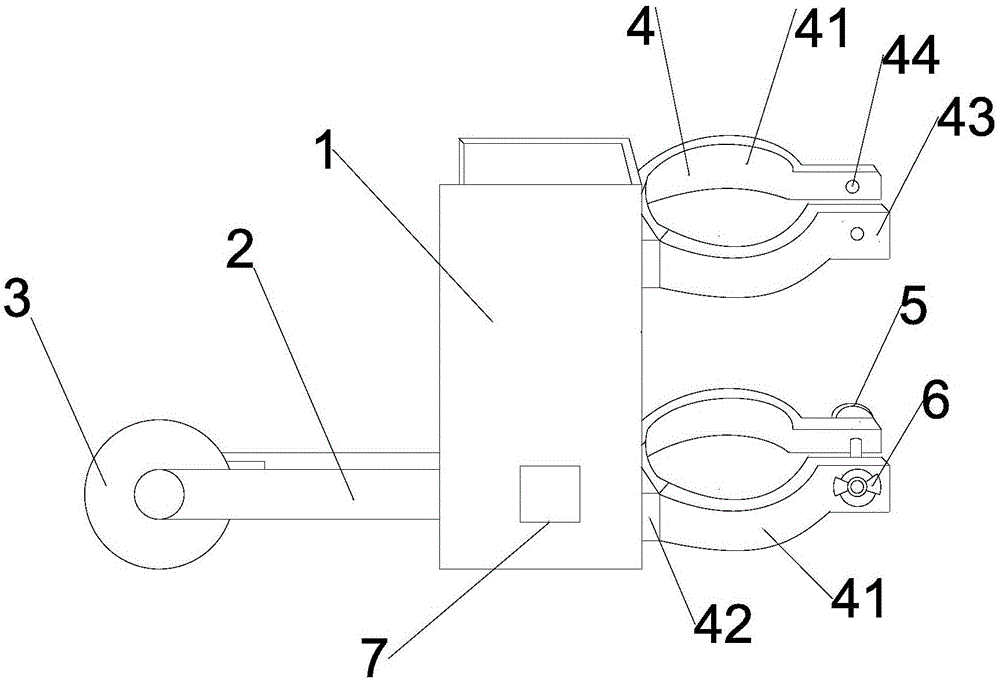 一种可拆卸式的带滚轮桌脚的制作方法