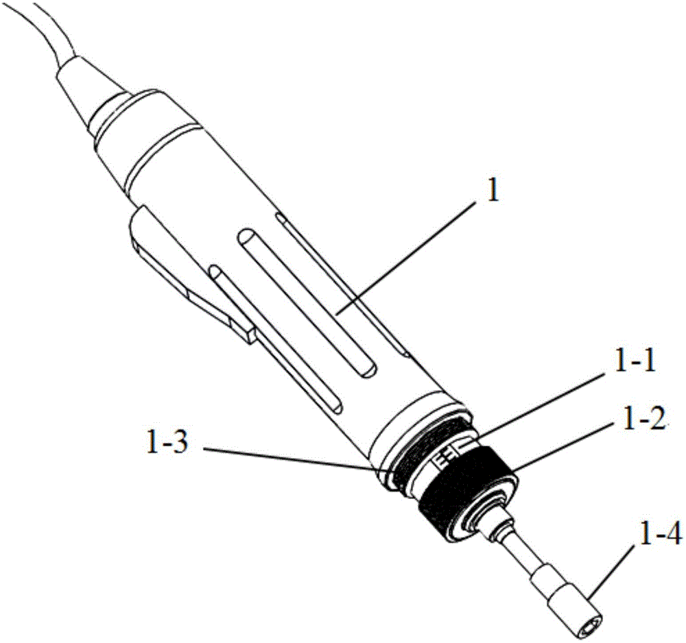 一种电动气吸式压圈紧固装置及其使用方法与流程