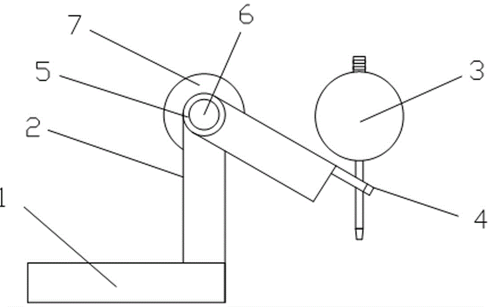 一种轧辊扁头对称度检测装置及其检测方法与流程