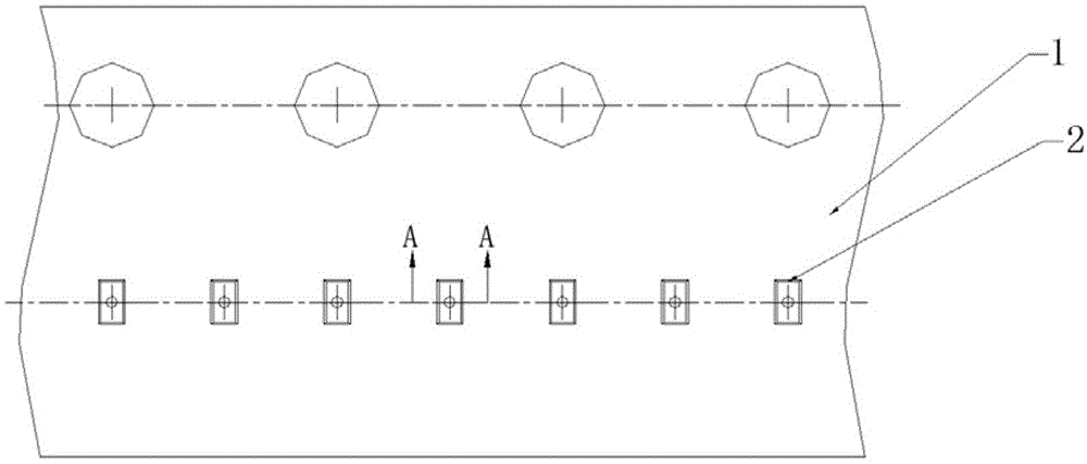 一种防粘黏压纹载带的制作方法