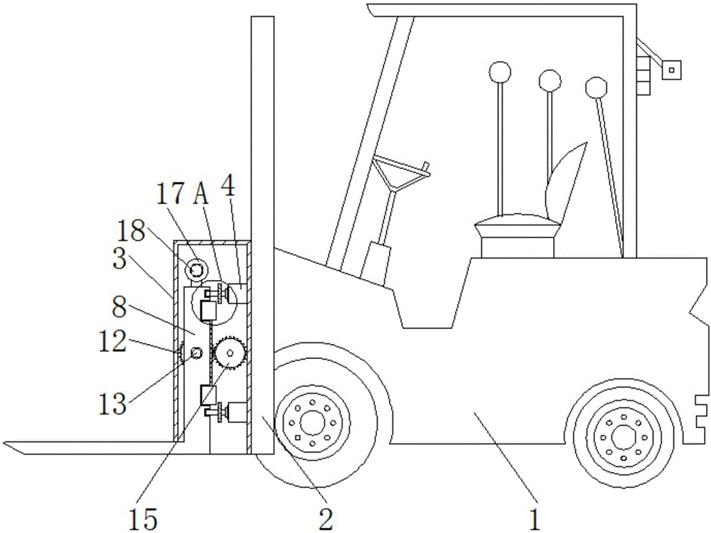 一种方便调节钢钎间距的越野叉车的制作方法