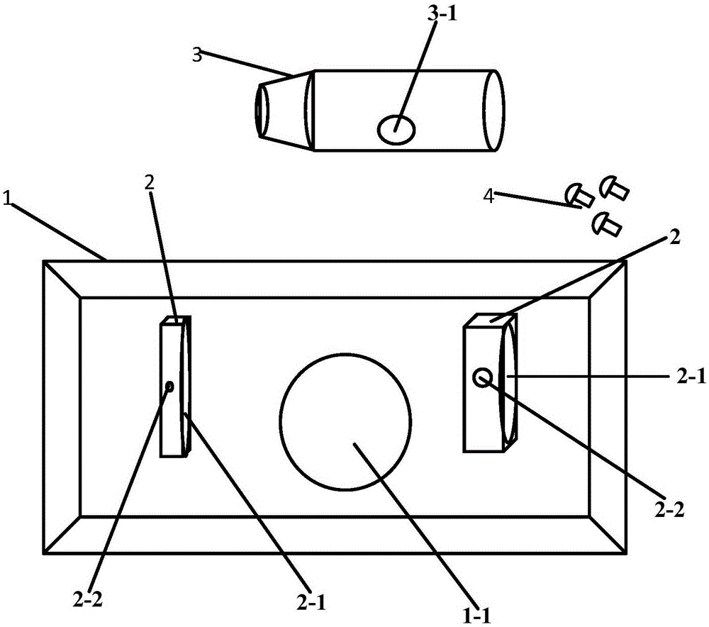 一种用于倒置荧光显微镜下成像的活体小动物窗口的固定装置的制作方法