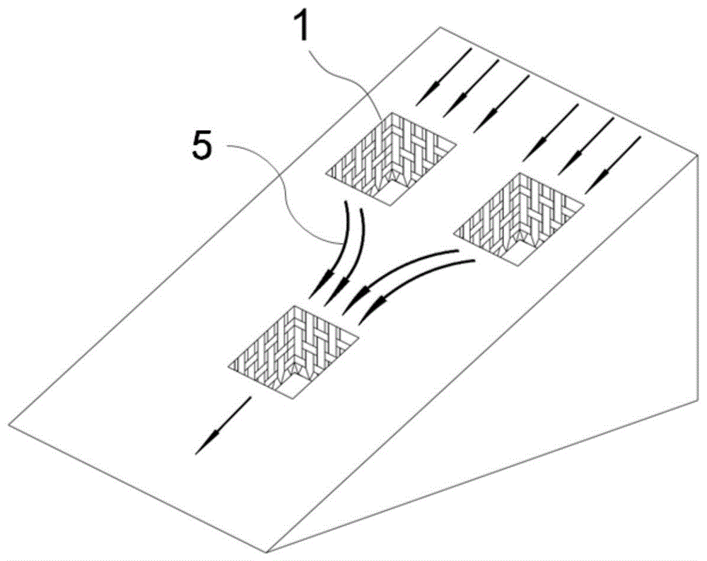 一种采用竹制透水沉砂井的径流拦截结构的制作方法