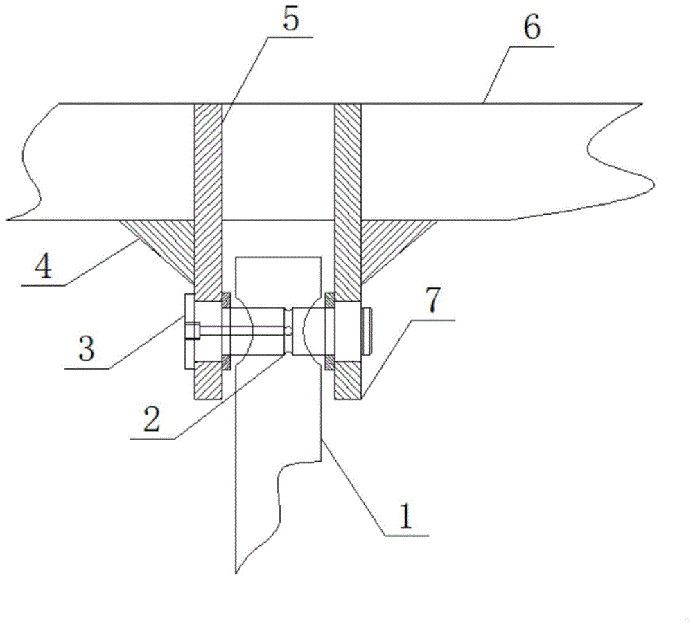 一种底座固定三角加强板的制作方法
