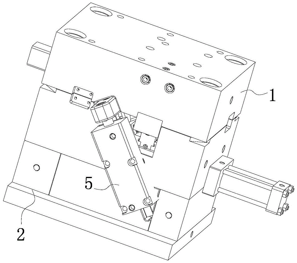 一种复杂塑料软管模具的制作方法