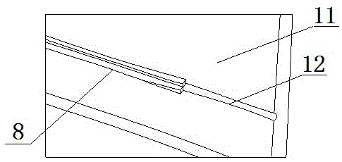 一种具有平板太阳能集热板流道绑定设备结构的制作方法