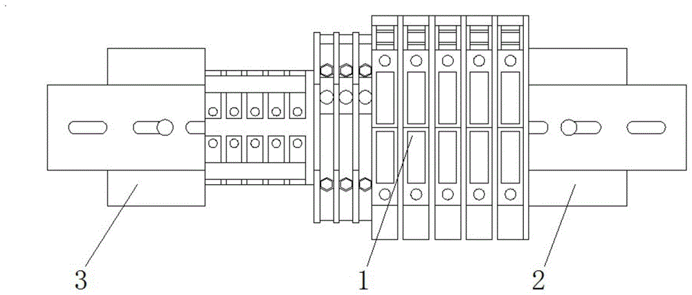 一种低压配电柜的滑动式接线组件的制作方法