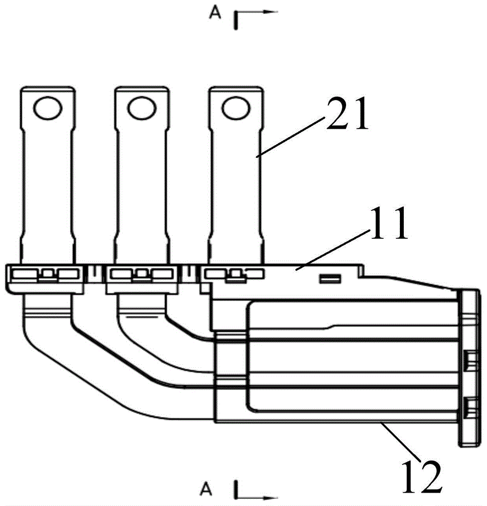 变速箱抗变形高压连接器的制作方法