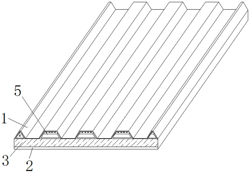 一种建筑用防撞击彩钢复合板的制作方法