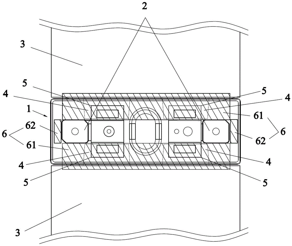 一种电池顶盖贴胶结构的制作方法