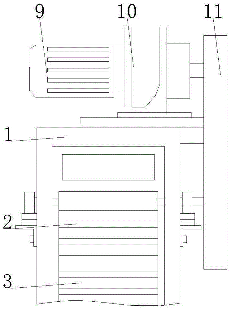 一种阶梯格栅除污机的制作方法