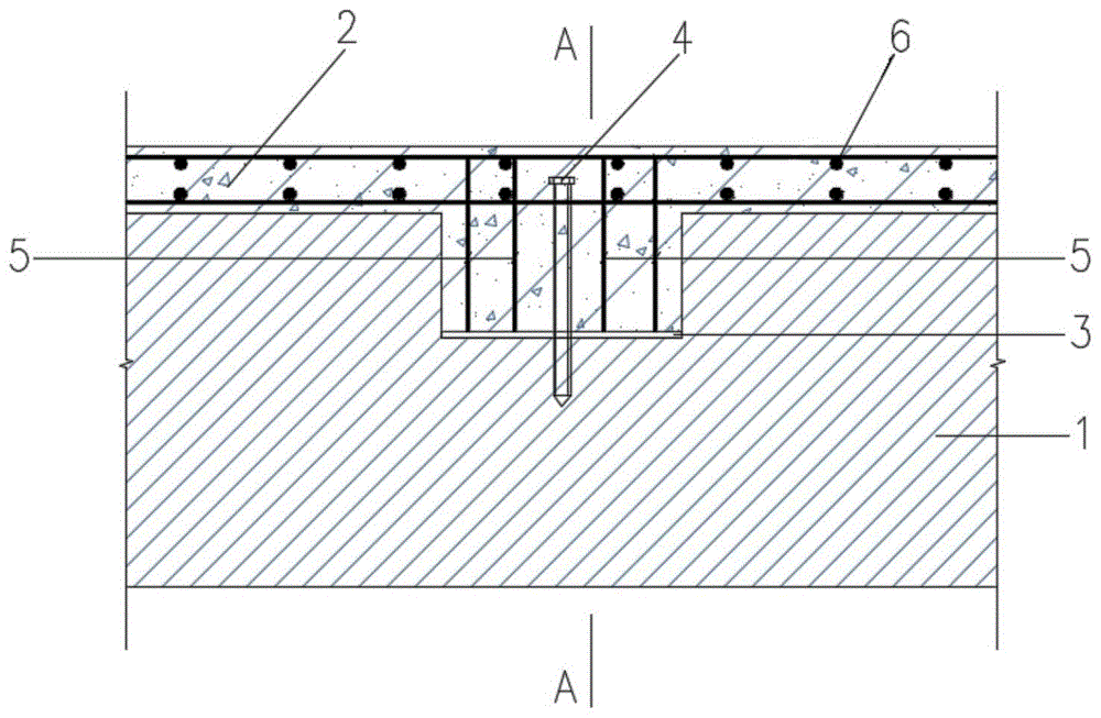 一种开槽木梁和混凝土板的连接构造的制作方法