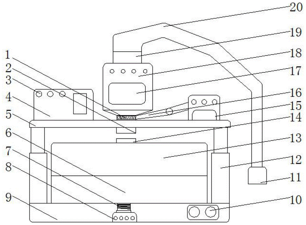 方便加料的塑料模具的制作方法