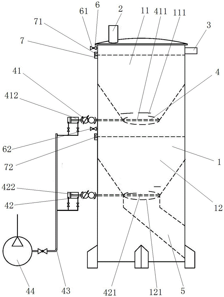 一种真空吸泥吸水机配套连续放泥罐的制作方法