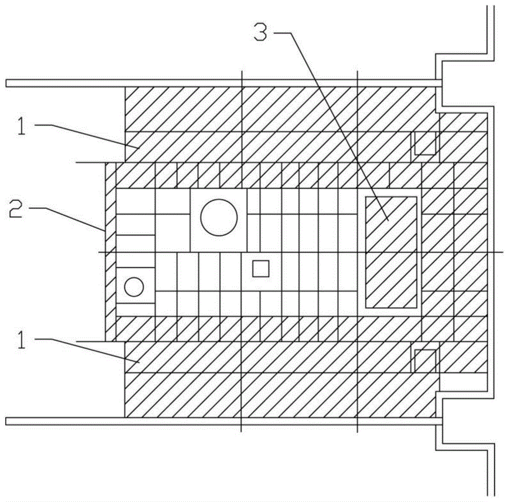 一种适用于换流变压器Box-in装置顶部结构的制作方法