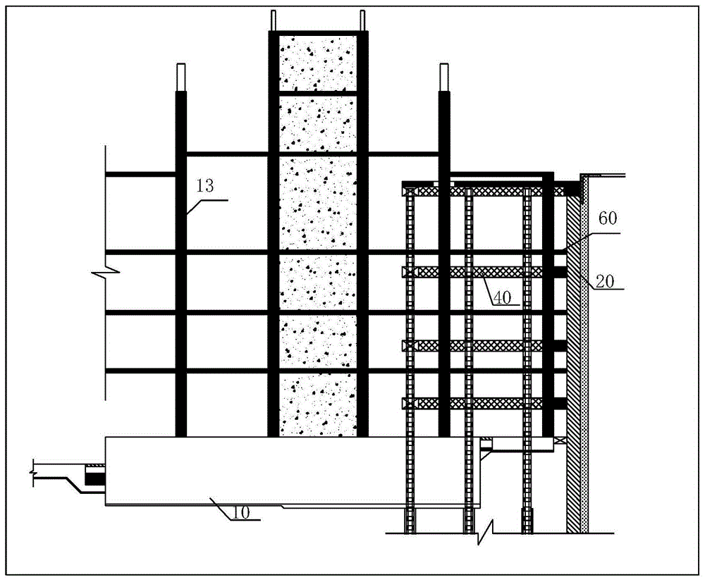 本实用新型属于建筑施工技术领域,具体涉及一种超大深基坑换撑回填