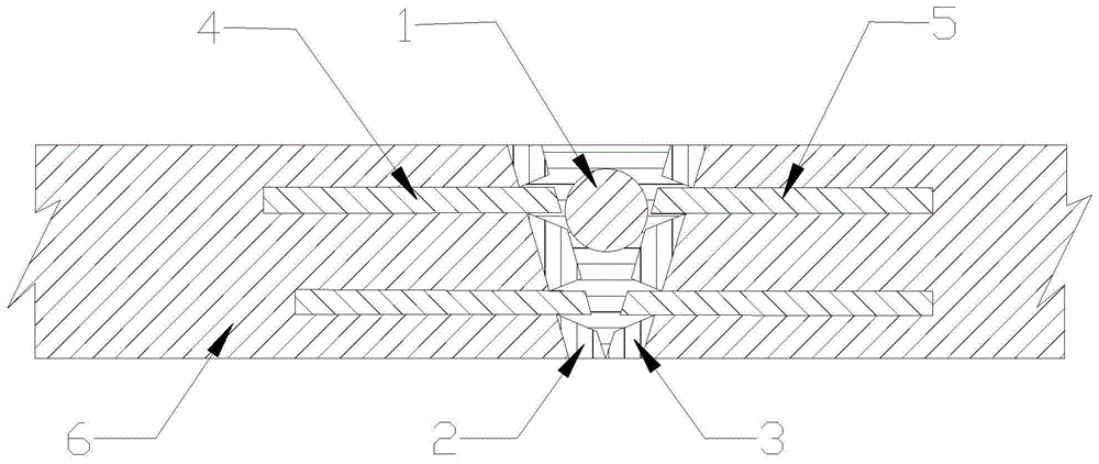 一种UHPC预制桥梁桥面板V型纵接缝连接装置的制作方法