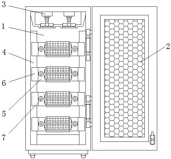 一种综合柜内部可调式布线结构的制作方法