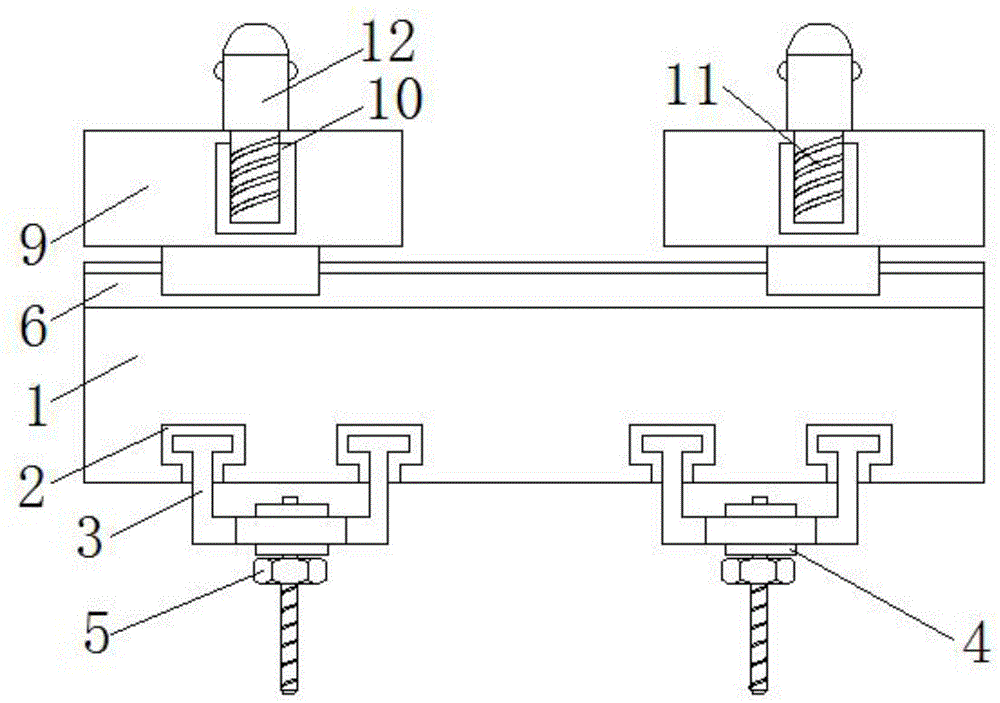 一种母线桥与柜体之间的拼接式安装结构的制作方法