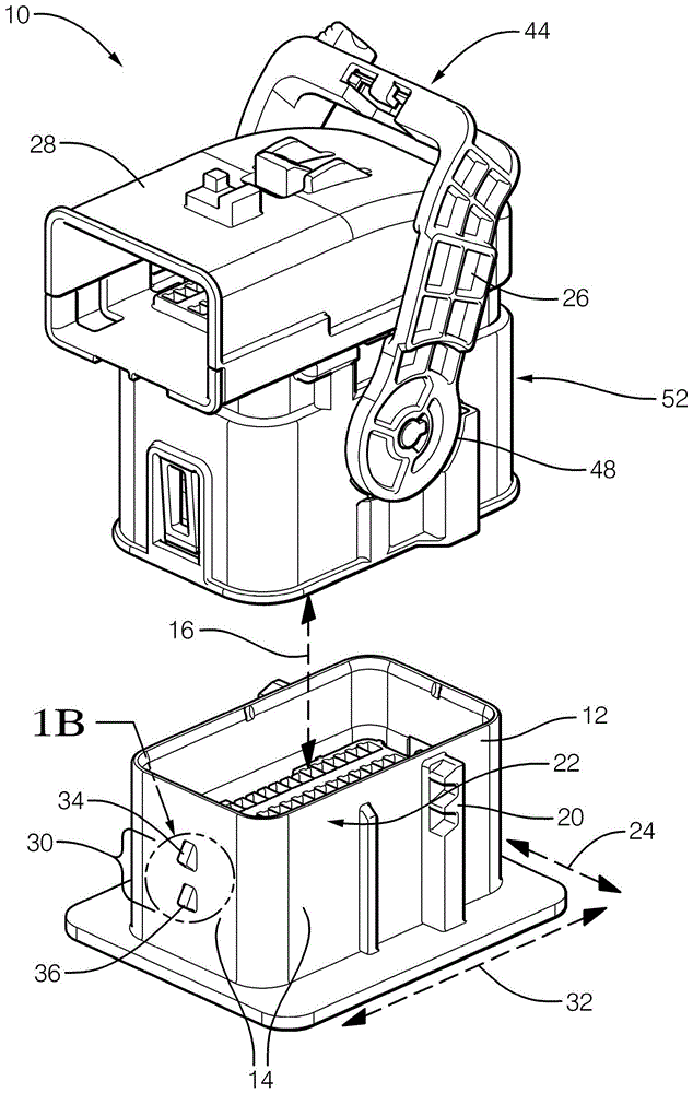 具有高抗振锁定件的电连接器的制作方法