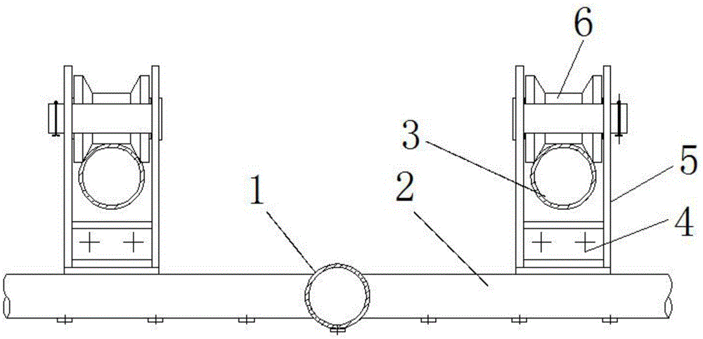 一种耙式吹灰器耙管滚轮支吊机构的制作方法