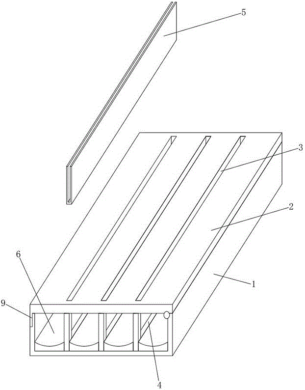 一种带隔离的电缆桥架的制作方法