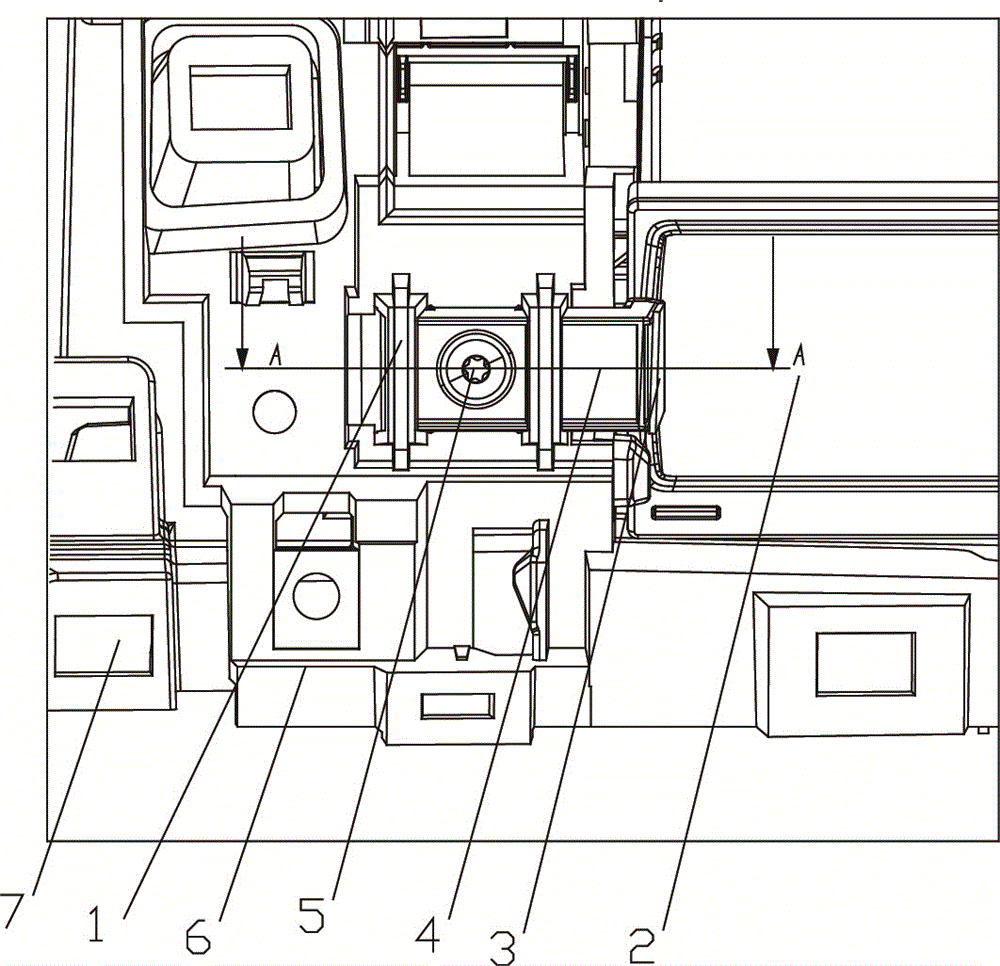 一种预装插销压紧机构的制作方法