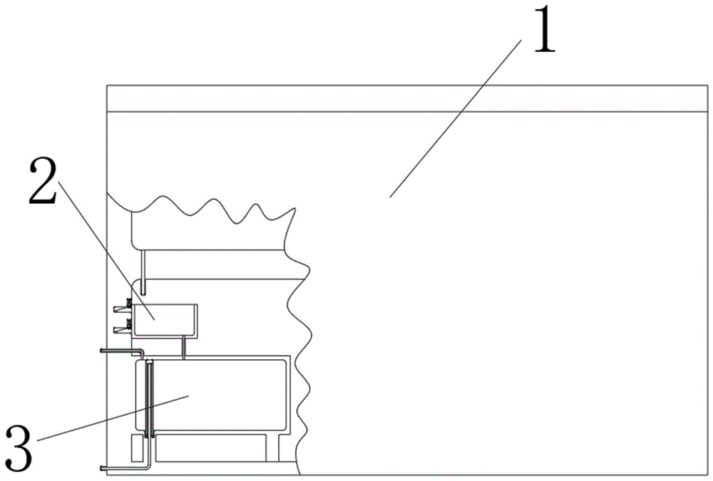 一种便于排水的冷柜的制作方法