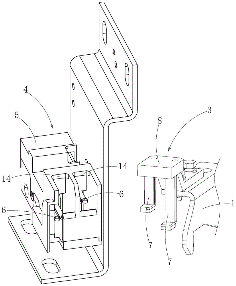 一种带高度错位式电片的电梯层门门锁装置的制作方法