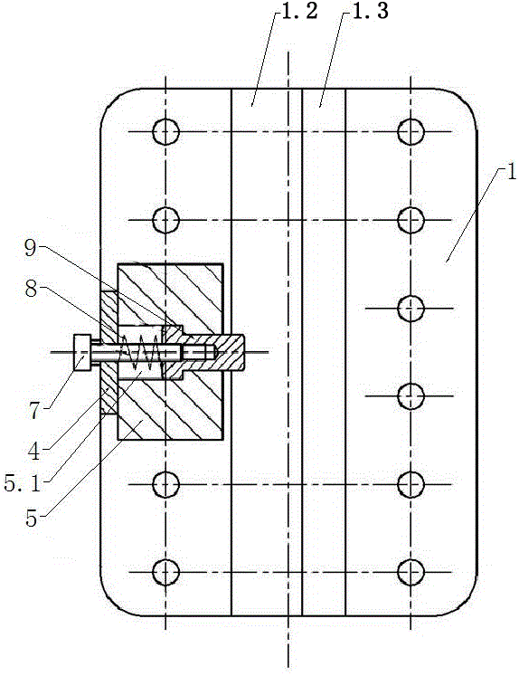 一种圆形钢管刻字用固定工装的制作方法