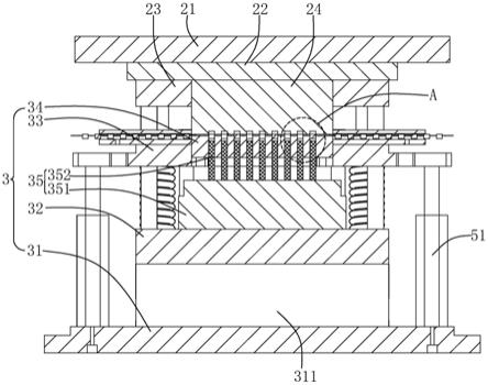 电感器压制成型装置及压制成型工艺的制作方法