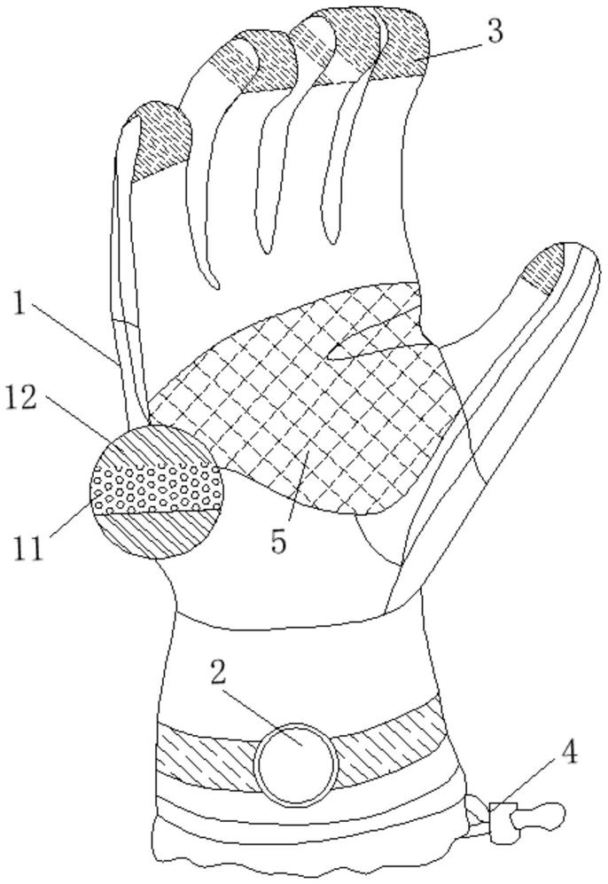 一种具有保温加热防护功能的户外用防护手套的制作方法