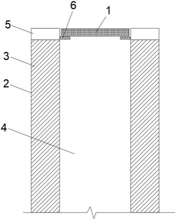 顶部具有盖板的管桩配合结构的制作方法