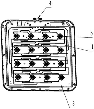 一种5G阵列天线的制作方法