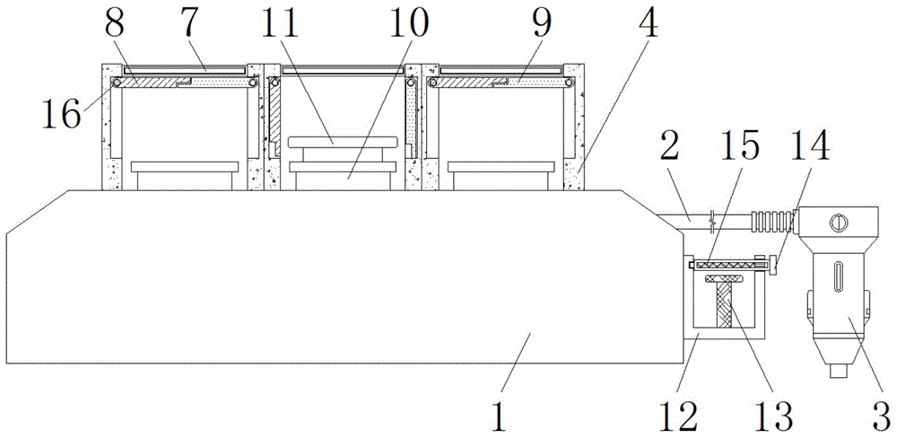 一种具有限位结构的一出三充电器的制作方法