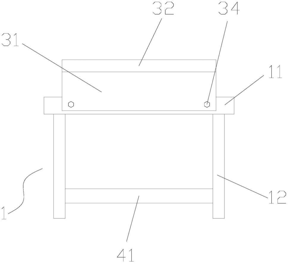 一种适用于七日龄内具有加温功能的育雏装置的制作方法