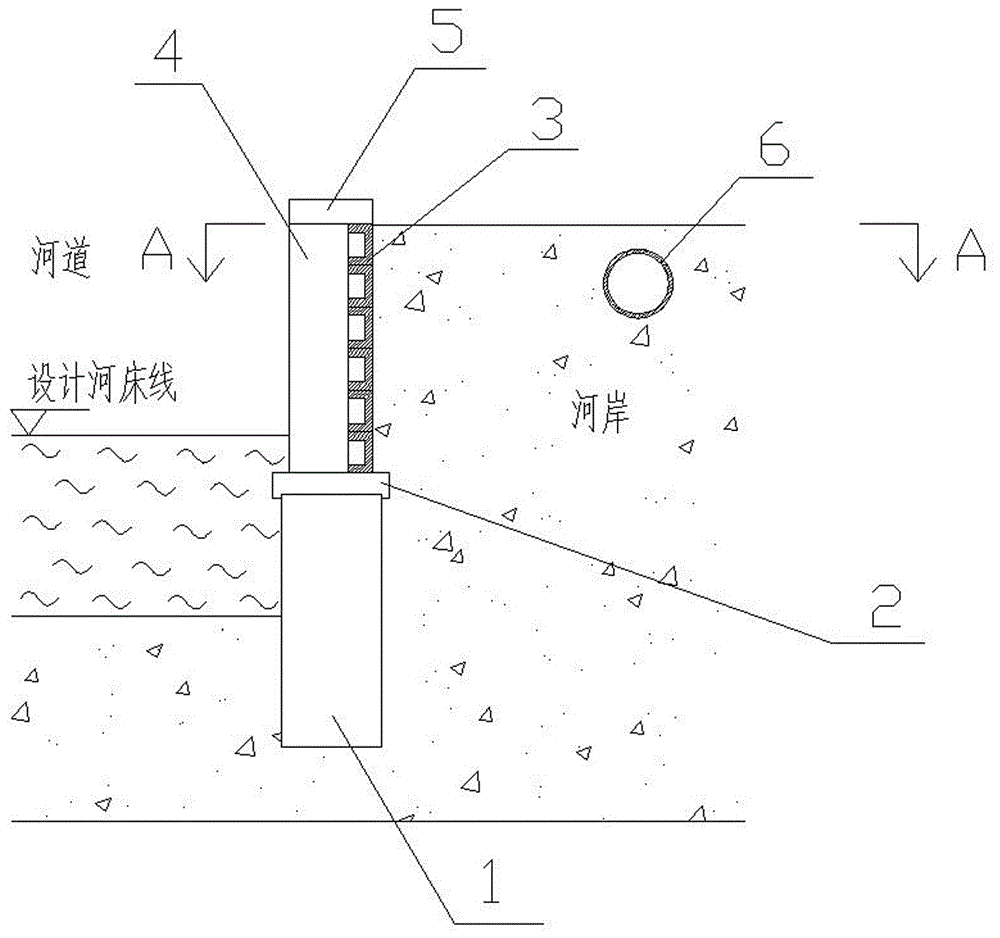 河道边污水管网结合桩板式挡墙布置结构的制作方法