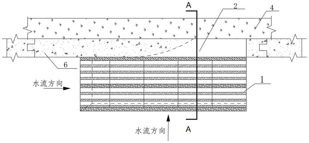 一种带导流槽的一体式开口路缘石