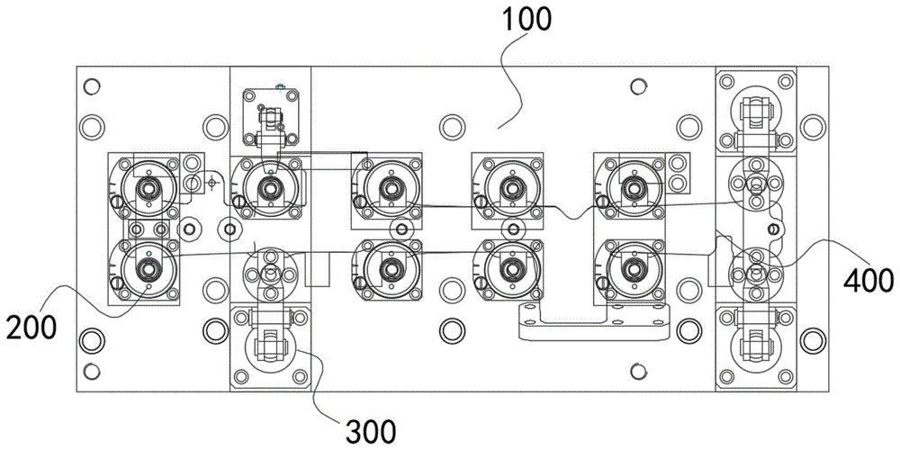 发动机排气管加工用固定夹具的制作方法