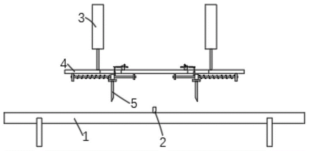 一种可调间隙的集成电路包装管切断刀架的制作方法