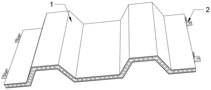 一种内置加强结构的防滑痕彩钢板的制作方法