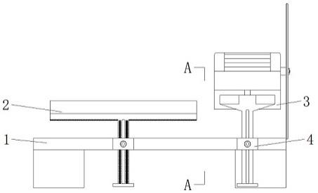 一种精准定位平整切割的木材切割装置的制作方法