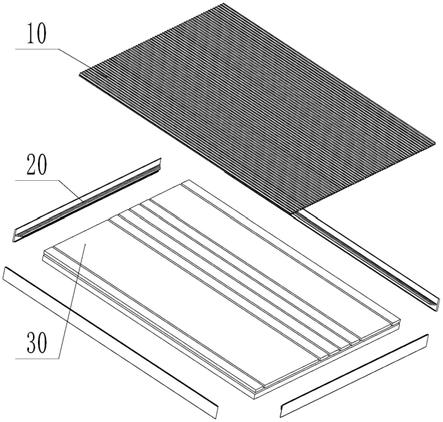 一种装饰盖板及安装有装饰盖板的柜体的制作方法