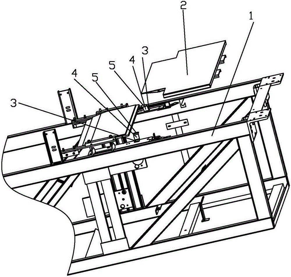 一种手扶电梯中踏板防的翻转结构的制作方法与工艺