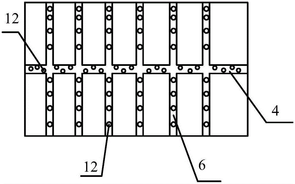 一種具有池底凈化功能的池塘的制作方法與工藝